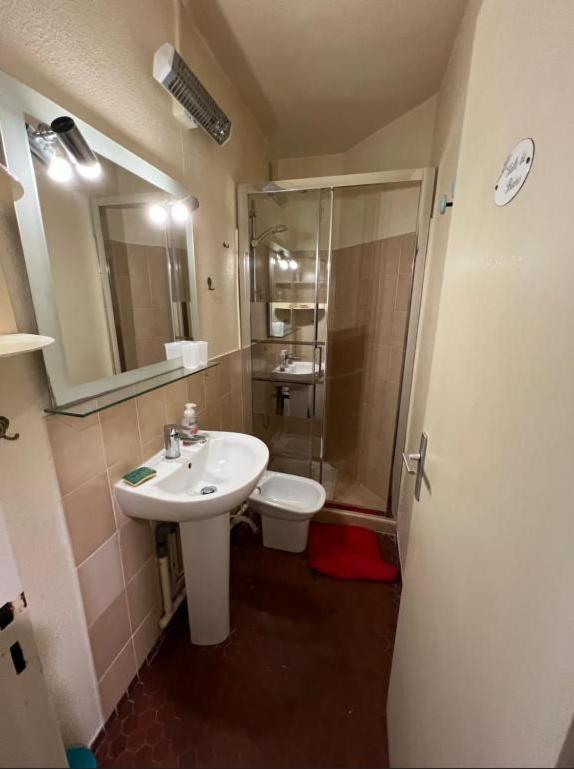 Appart Rdc T3 Proche Plage Accessible A Pieds Le Barcarès Exterior foto